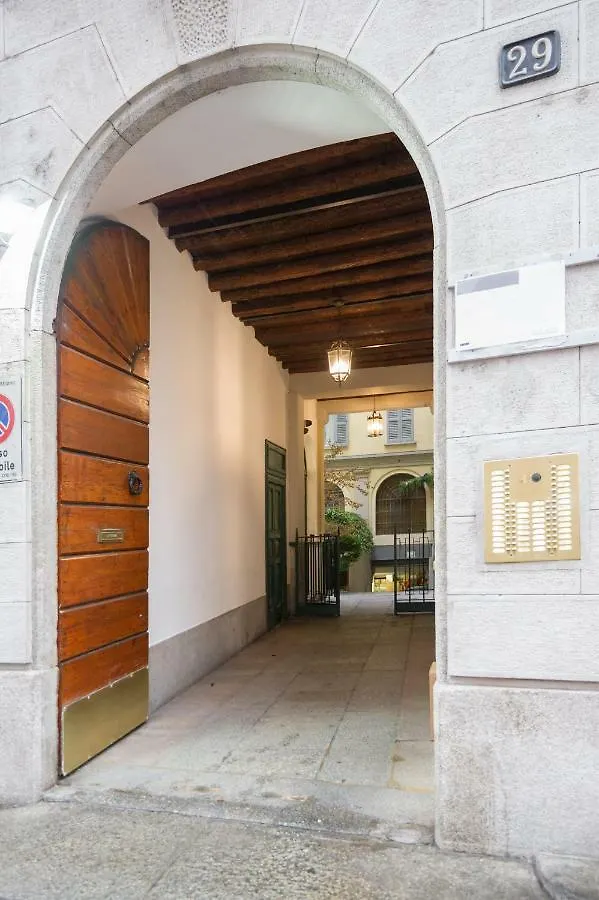 Moscova Luxury B&B Milan Couette-café