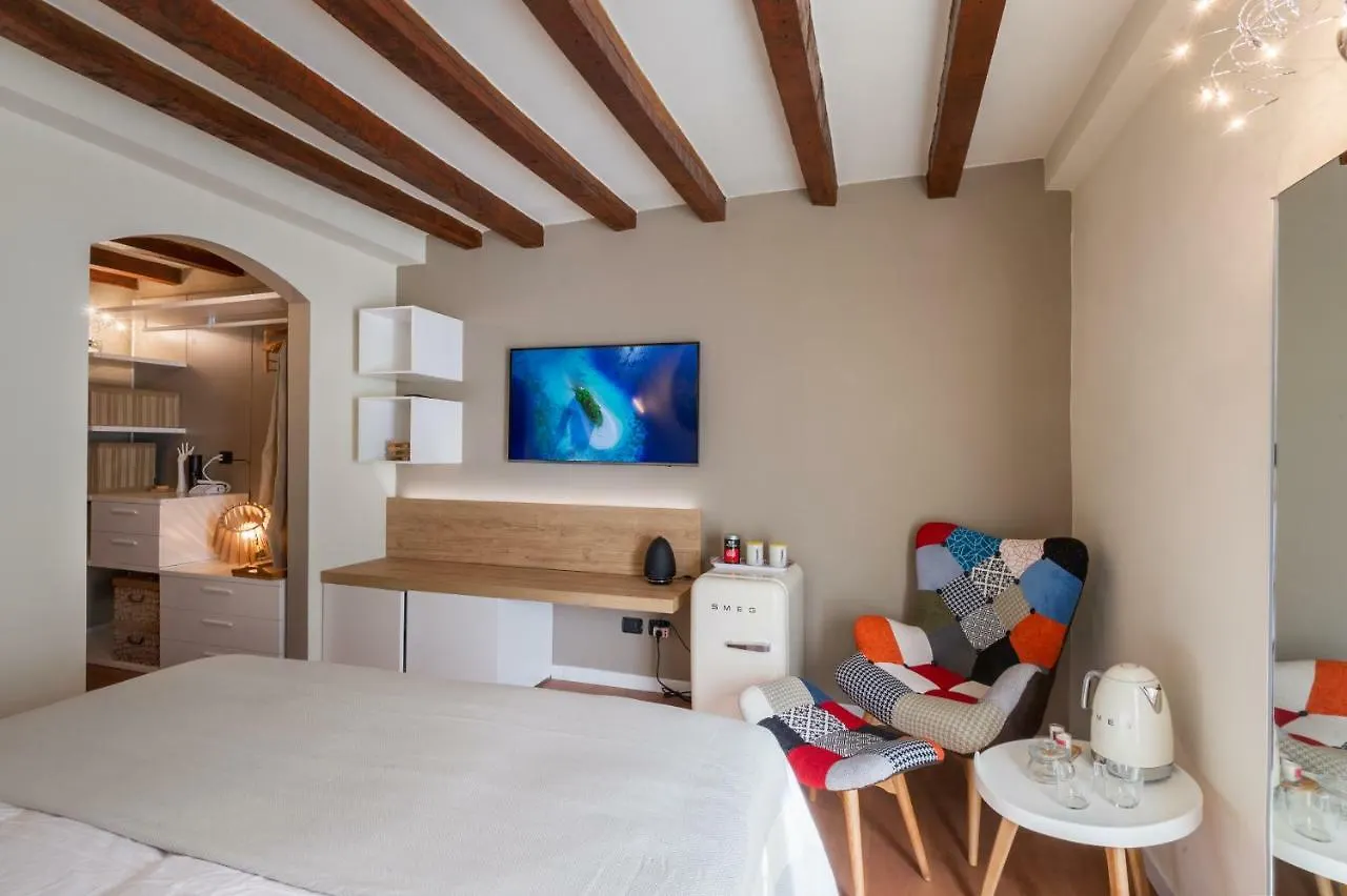 ** Alojamento de Acomodação e Pequeno-almoço Moscova Luxury B&B Milão Itália