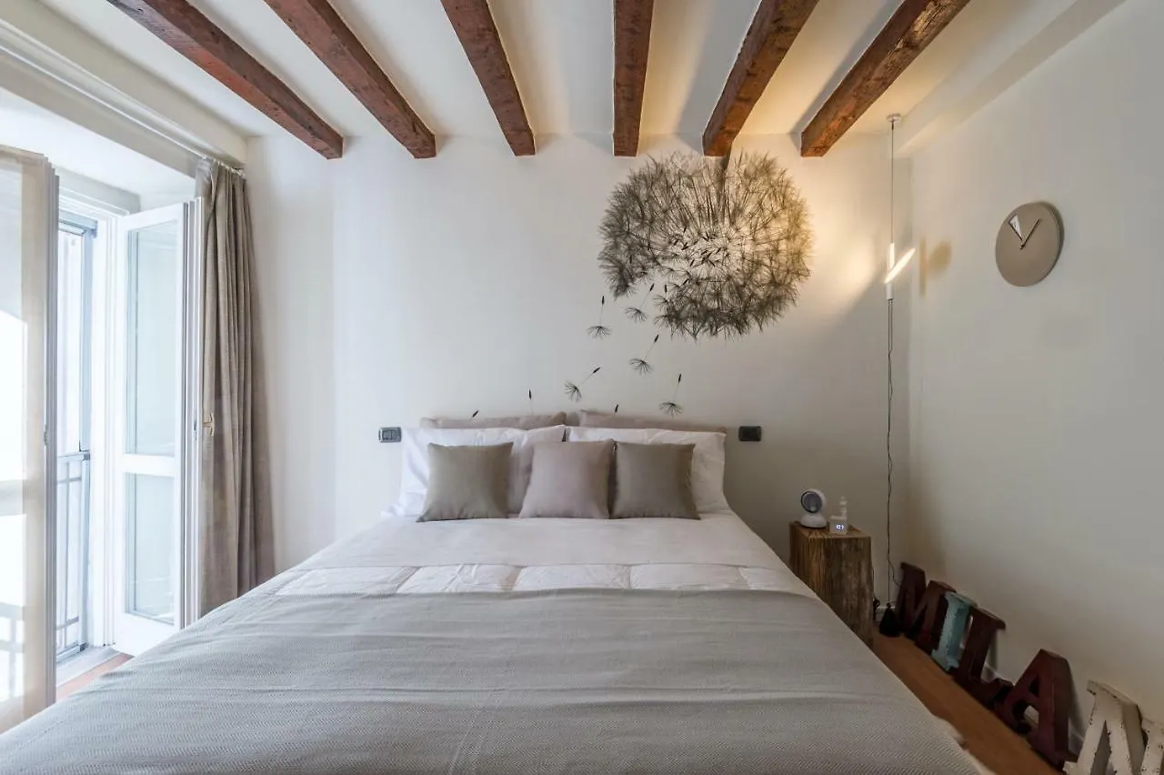 Moscova Luxury B&B Milão Alojamento de Acomodação e Pequeno-almoço