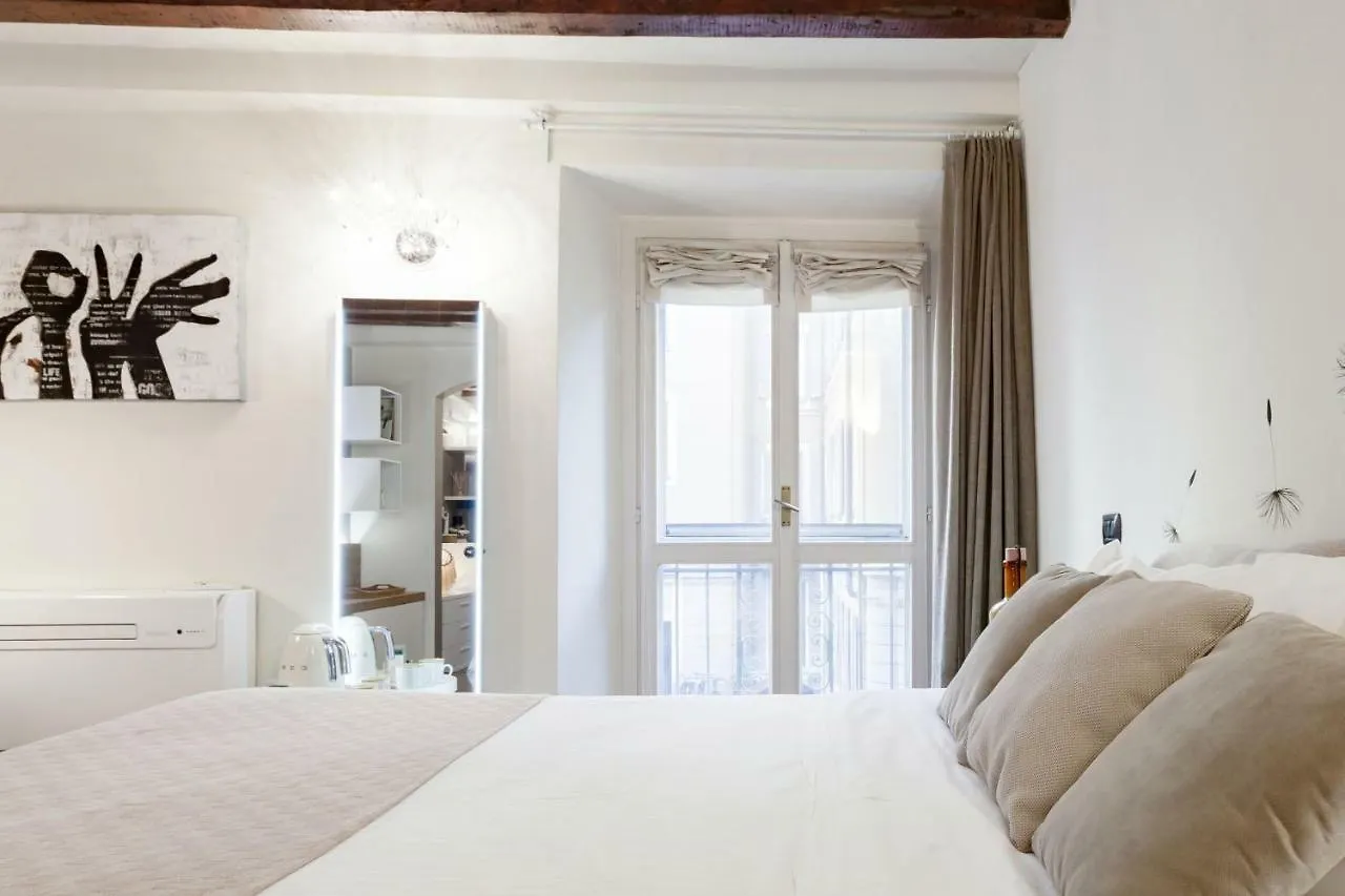 Bed & Breakfast Moscova Luxury B&B Milan